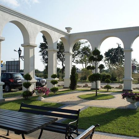 Villa Demetrios Kaluszyn  Esterno foto
